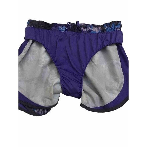 NIKE Women’s Shorts Size M Multicolor - Picture 10 of 14